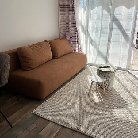 Pied A Terre En Provence Apartman
