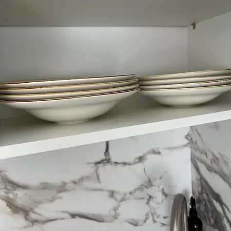 Pied A Terre En Provence *